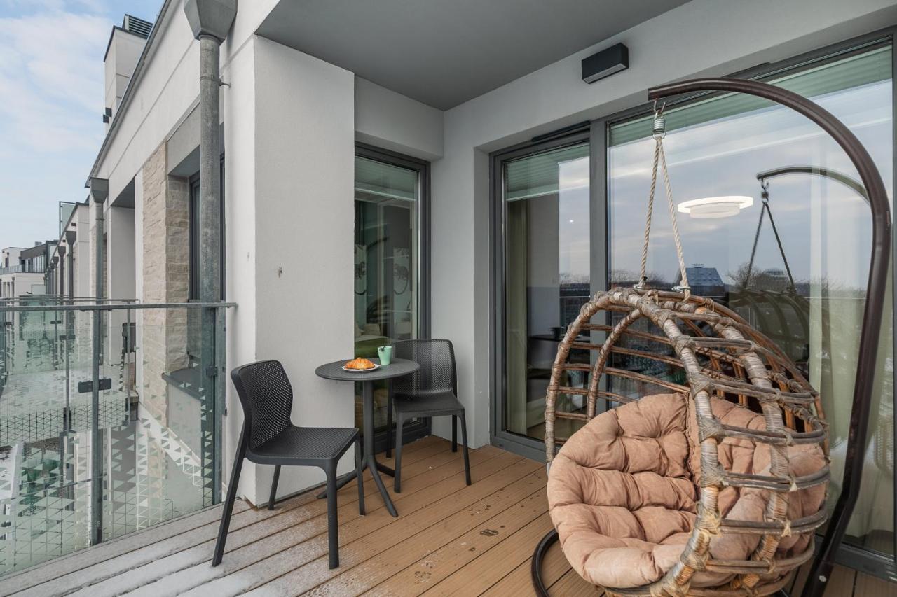 Luxurious Apartment Nadmorskie Tarasy Kolobrzeg By Renters Prestige Extérieur photo