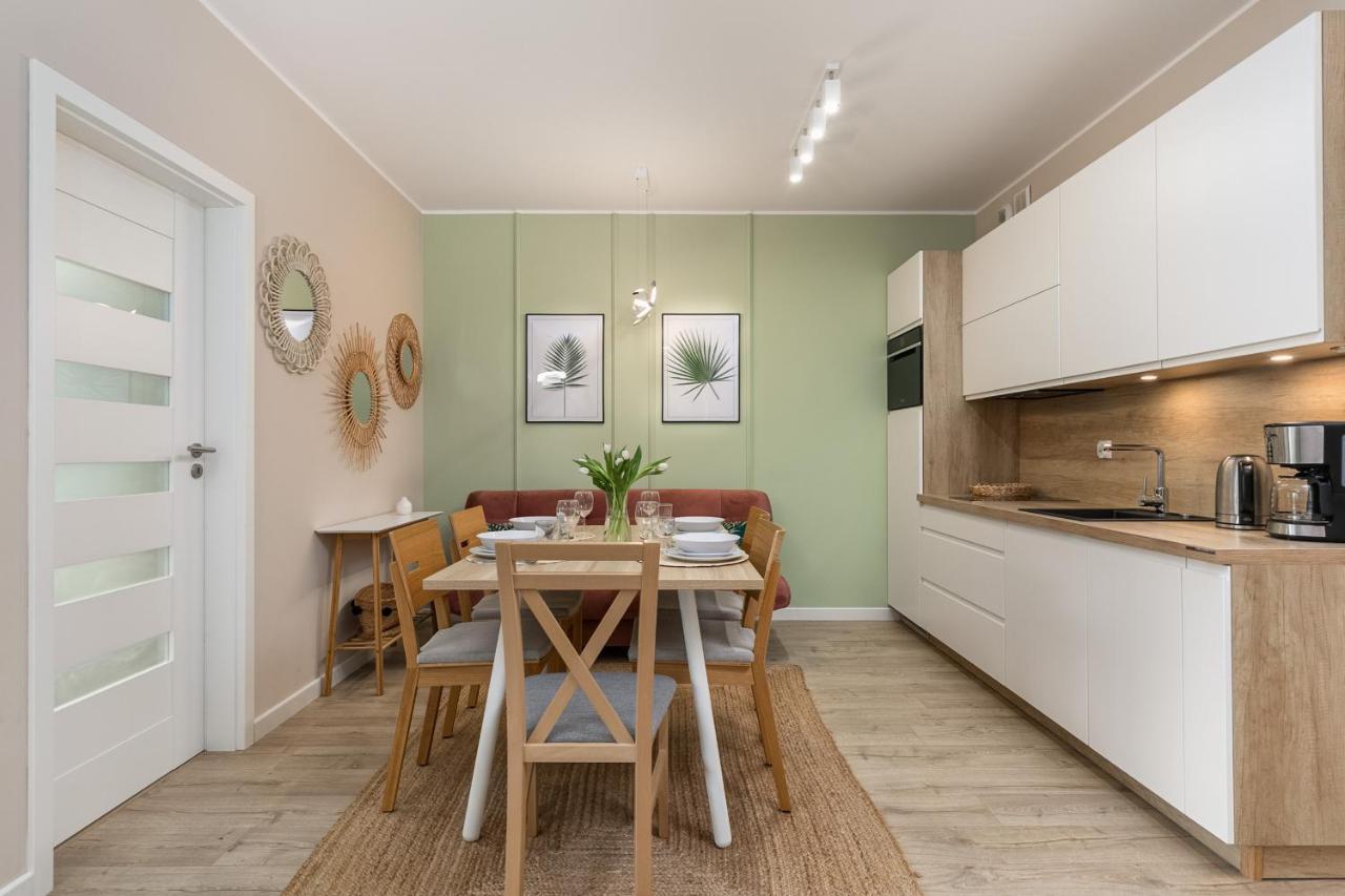Luxurious Apartment Nadmorskie Tarasy Kolobrzeg By Renters Prestige Extérieur photo
