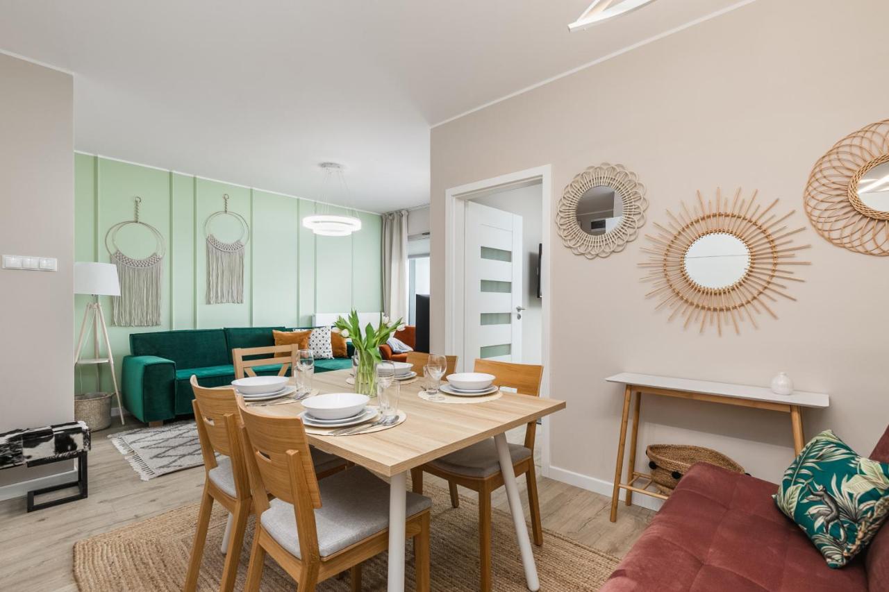 Luxurious Apartment Nadmorskie Tarasy Kolobrzeg By Renters Prestige Extérieur photo